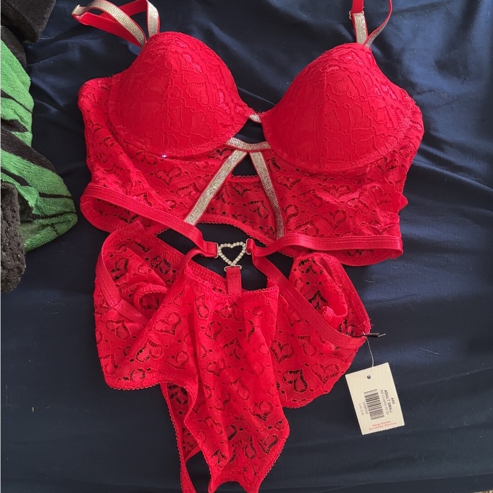 Red Lace Women's Intimate Set